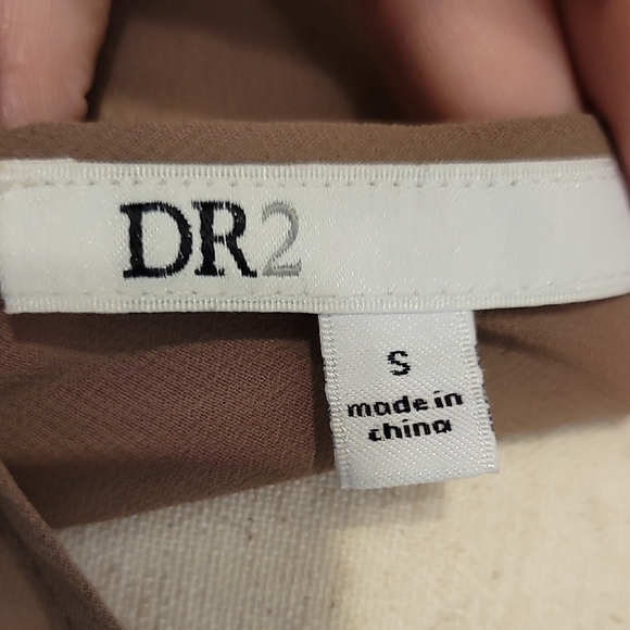 DR2 Brown Short Sleeve Blouse with Elegant Sheer Neckline - Picture 2 of 3